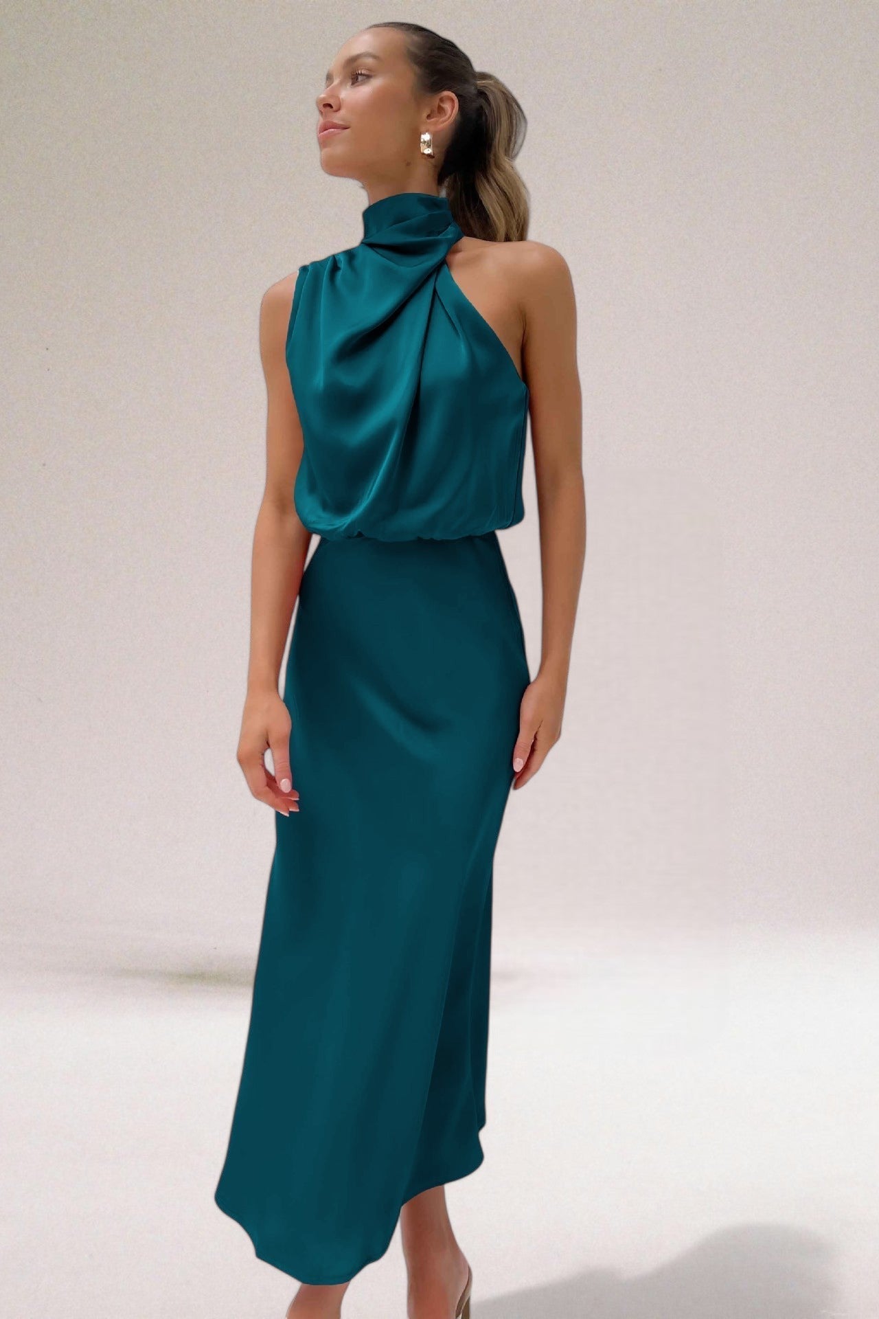 Flavia | Glamorous Satin Dress with Halter Neckline
