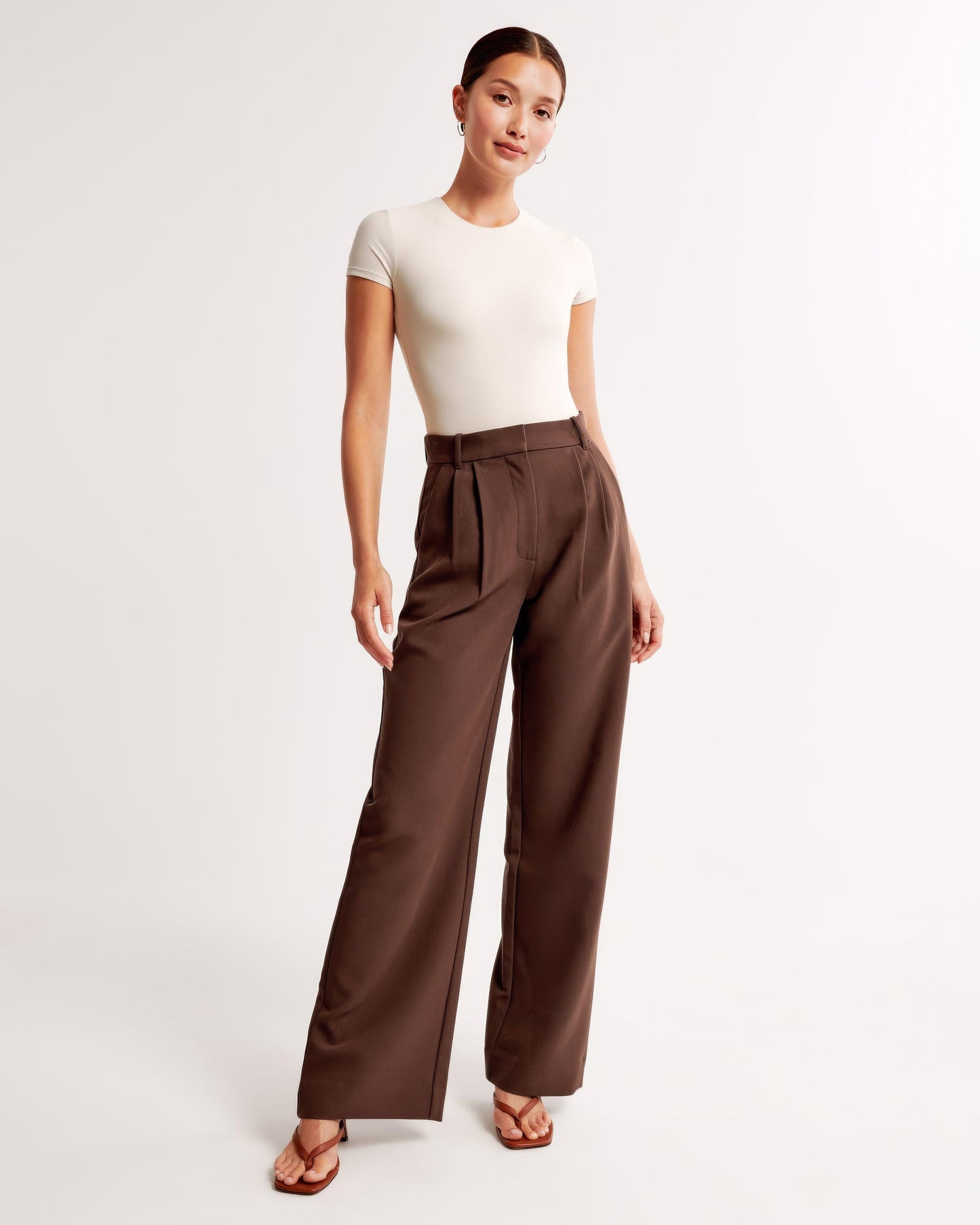 Zara | High Waist Pleated Leg Trousers with Tailored Fit