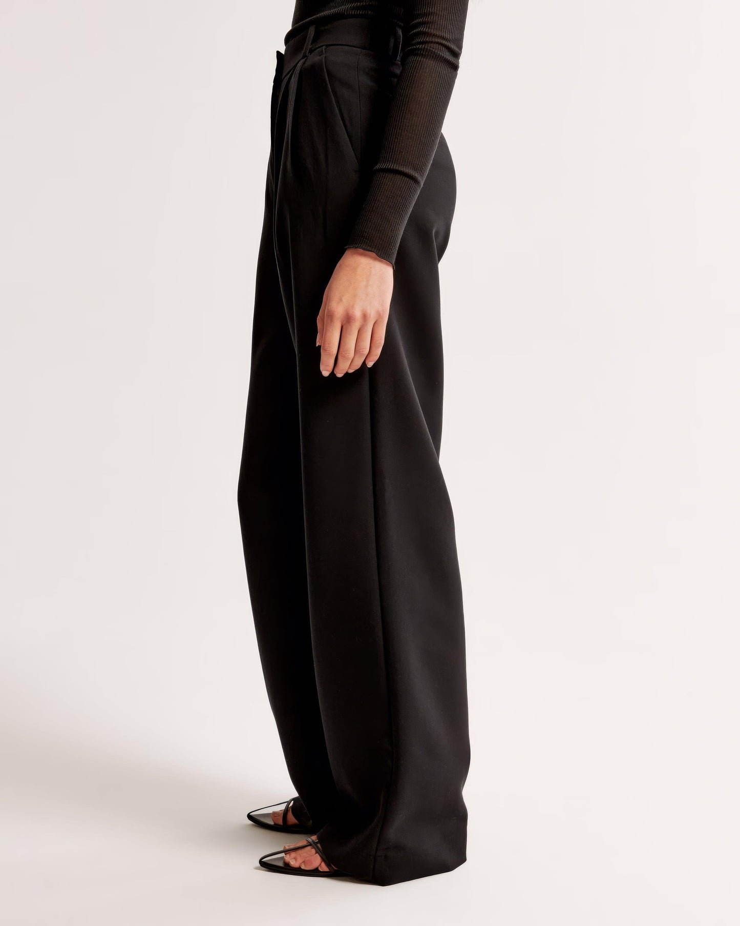 Zara | High Waist Pleated Leg Trousers with Tailored Fit