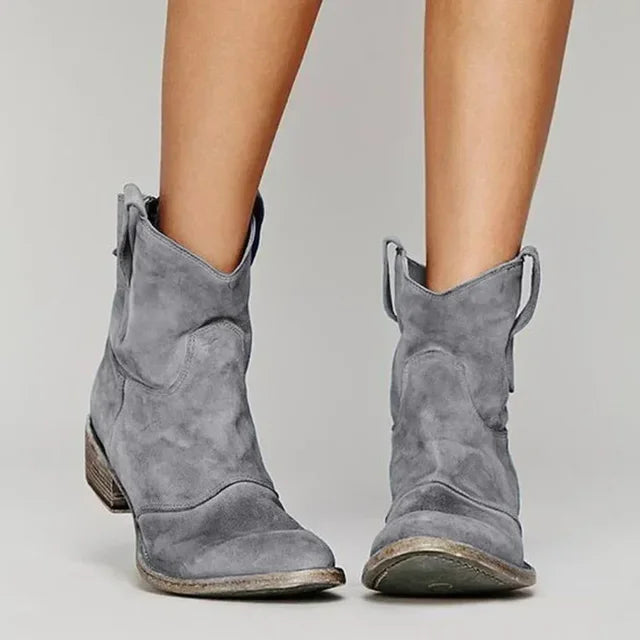 Alina – Vintage Cowboy Ankle Boots