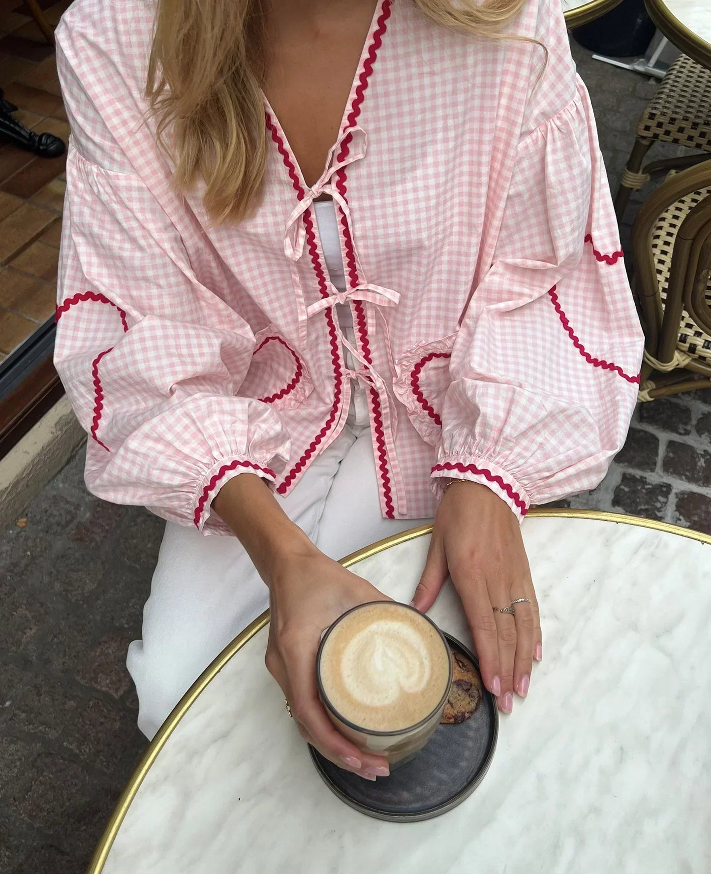 Elyza | Romantische Herzbluse